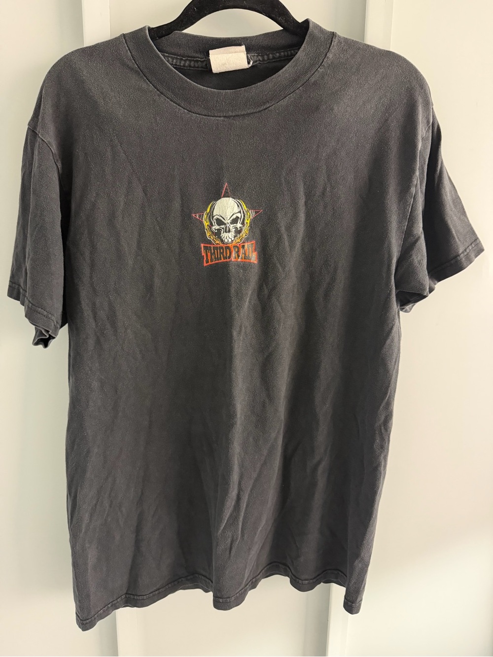 Vintage Third Rail Skull Graphic Cotton T-Shirt Black